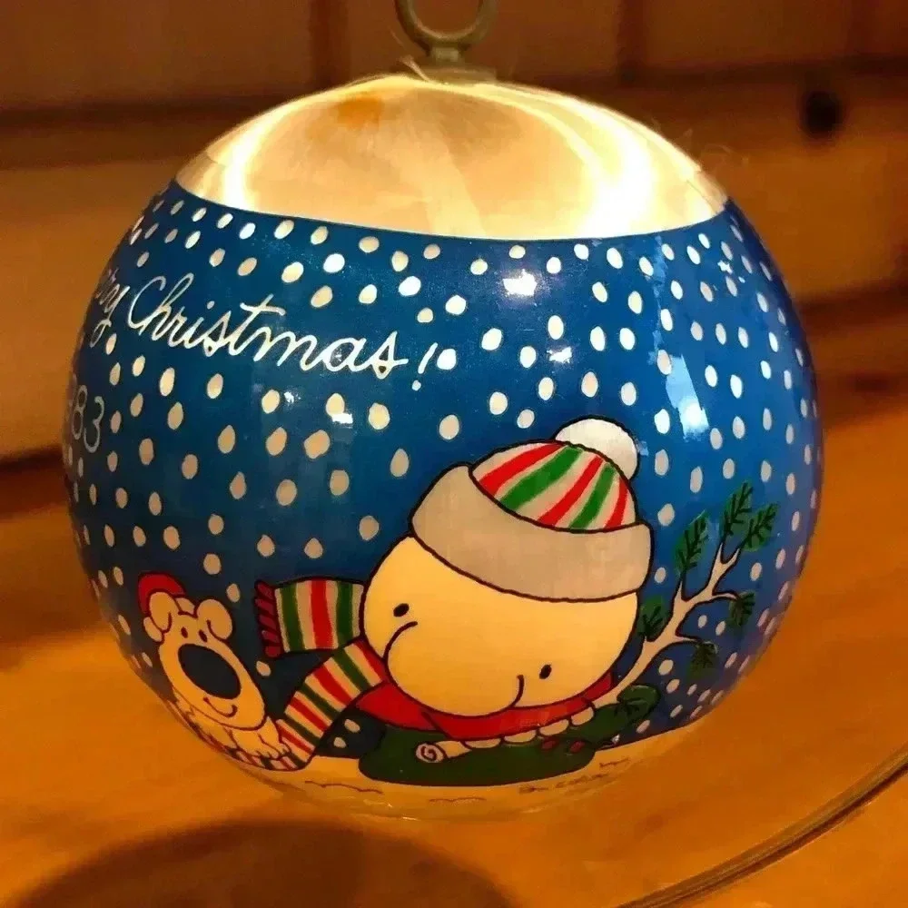Ziggy 1983 Satin Ball Christmas Ornament